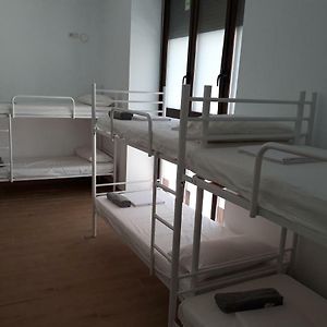 Habitación para Mujeres Compartida